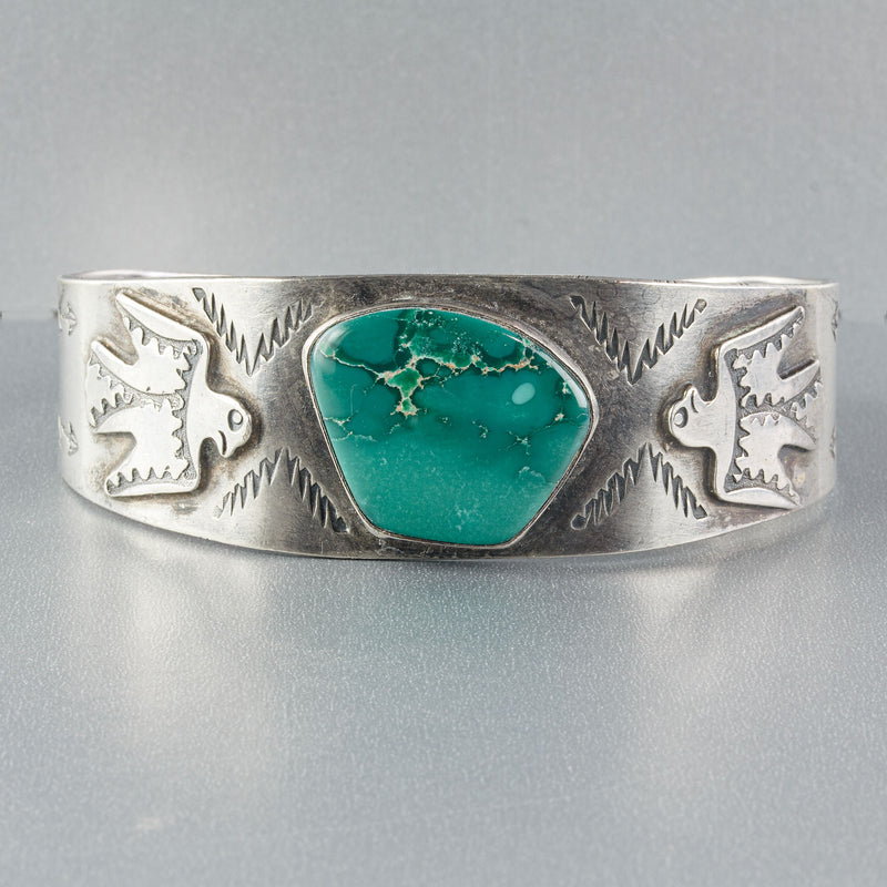 Vintage Navajo Fred Harvey style sterling silver and turquoise cuff bracelet c.1930s-40s. brvs992cs